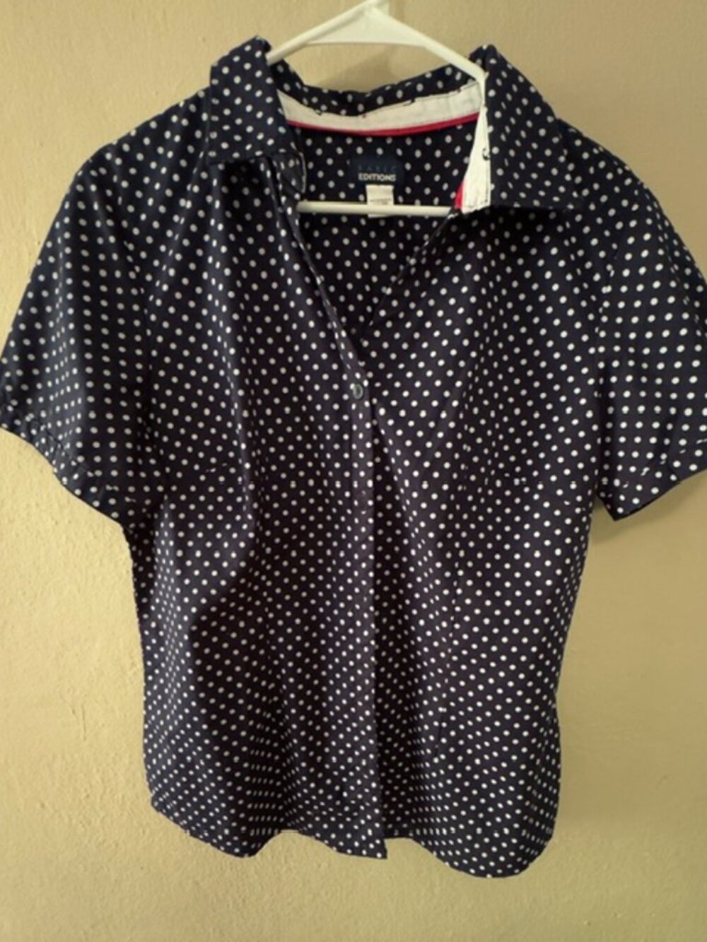 Women's "Editions" short-sleeve shirt